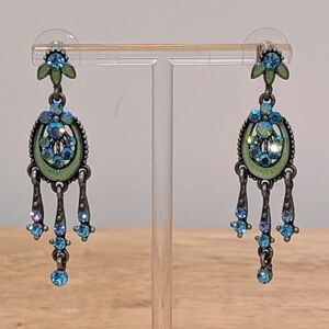 EUC Vintage Y2K Fairycore Dangle Earrings with Sparkly Blue Stones